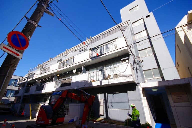 千駄ヶ谷平和マンション　外観・共用 (5)